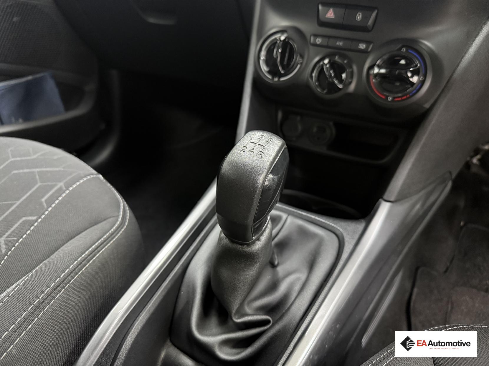 Peugeot 2008 1.2 PureTech Active SUV 5dr Petrol Manual Euro 6 (82 ps)