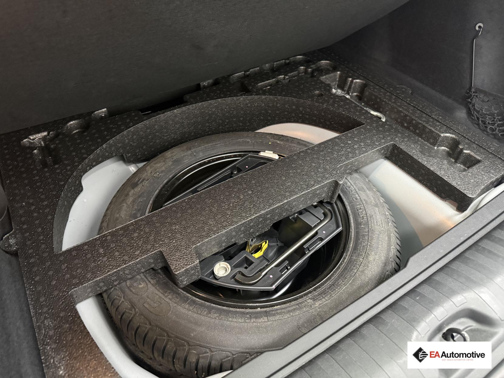 Peugeot 2008 1.2 PureTech Active SUV 5dr Petrol Manual Euro 6 (82 ps)