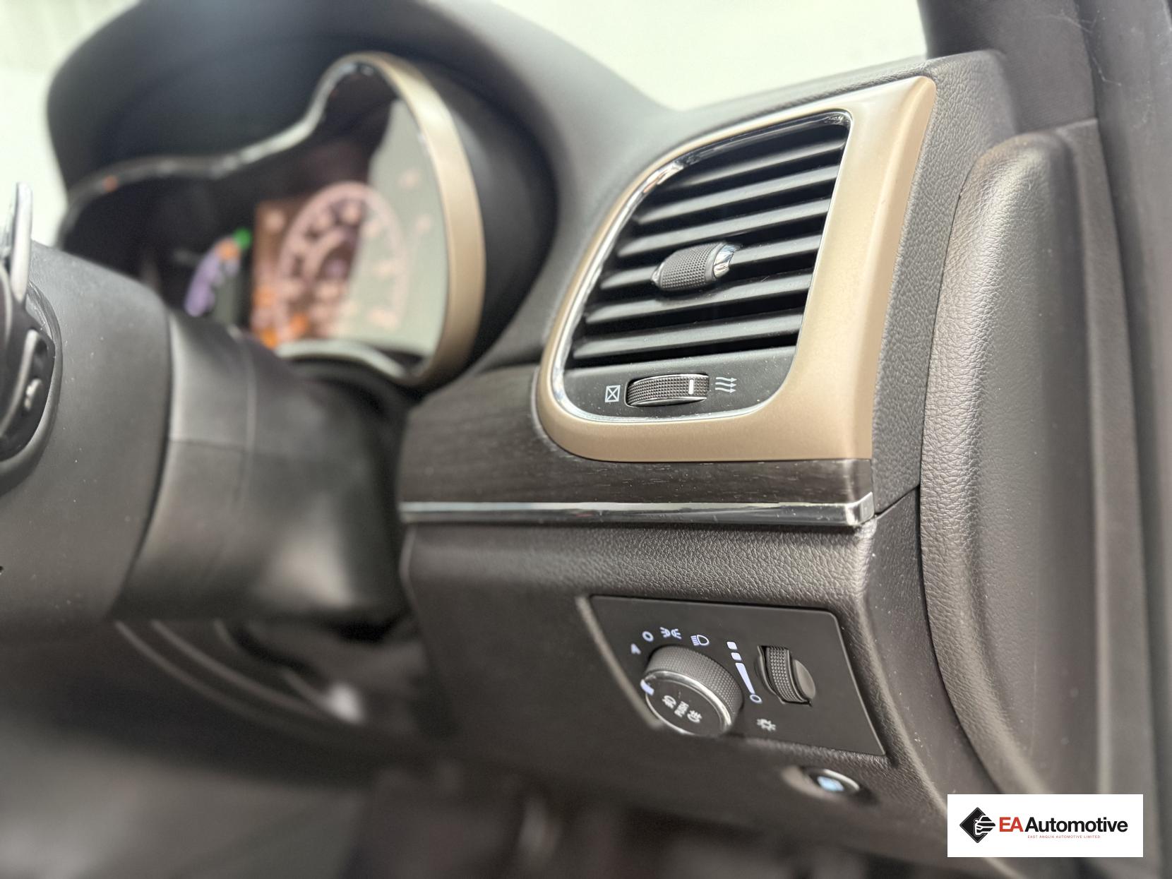 Jeep Grand Cherokee 3.0 V6 CRD Limited Plus SUV 5dr Diesel Auto 4WD Euro 6 (247 bhp)