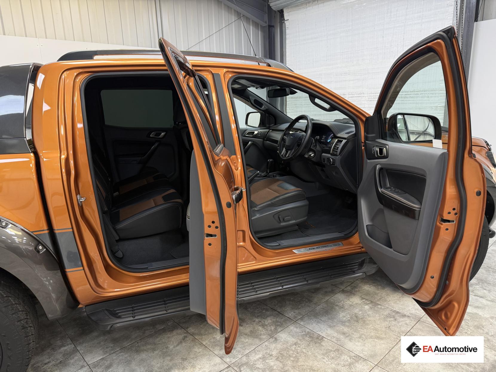 Ford Ranger 3.2 TDCi Wildtrak Pickup Double Cab 4dr Diesel Auto 4WD Euro 5 (200 ps)