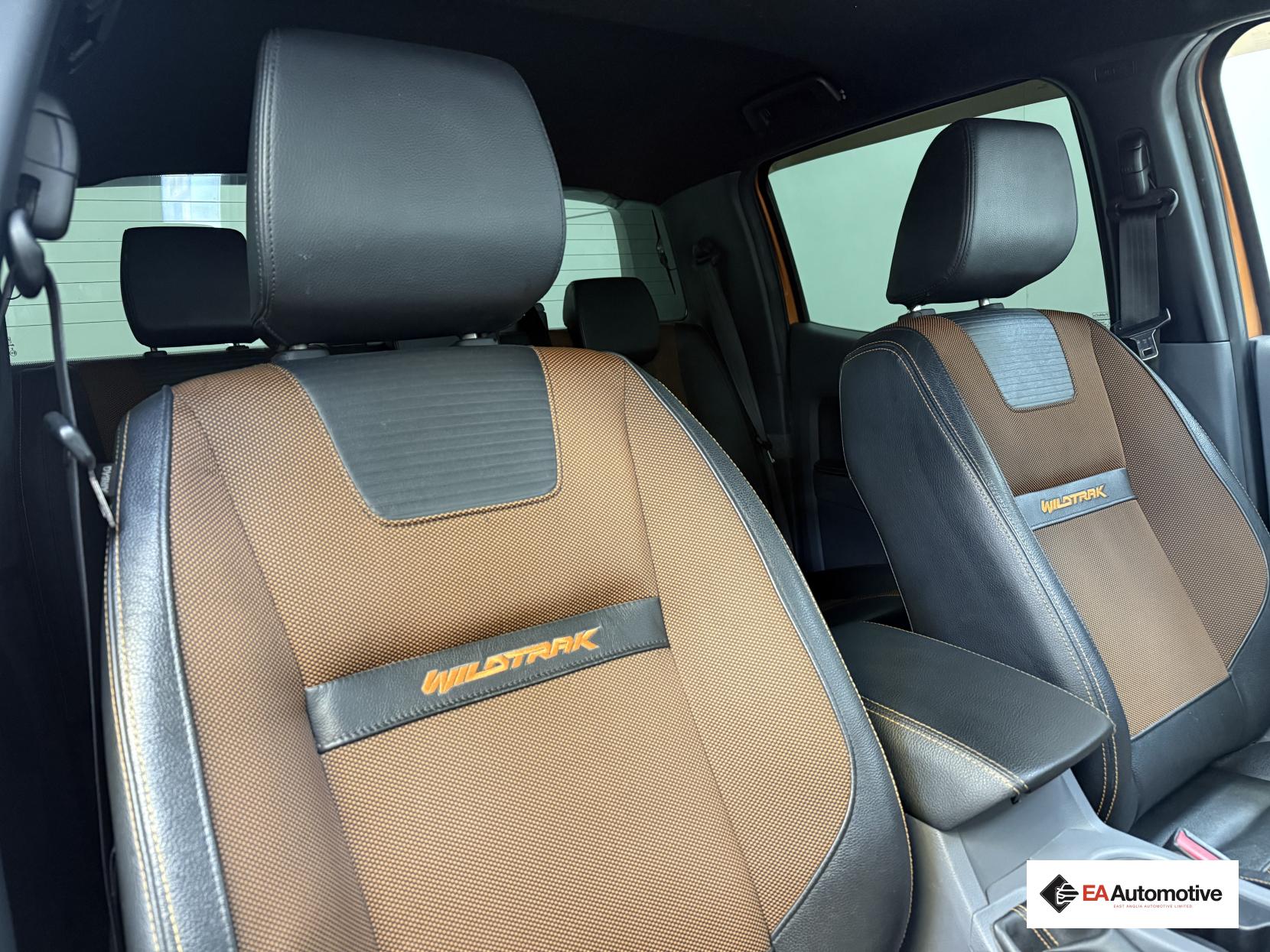 Ford Ranger 3.2 TDCi Wildtrak Pickup Double Cab 4dr Diesel Auto 4WD Euro 5 (200 ps)