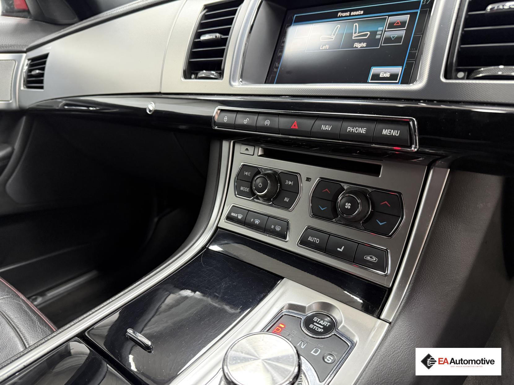 Jaguar XF 2.2d R-Sport Black Saloon 4dr Diesel Auto Euro 5 (s/s) (200 ps)