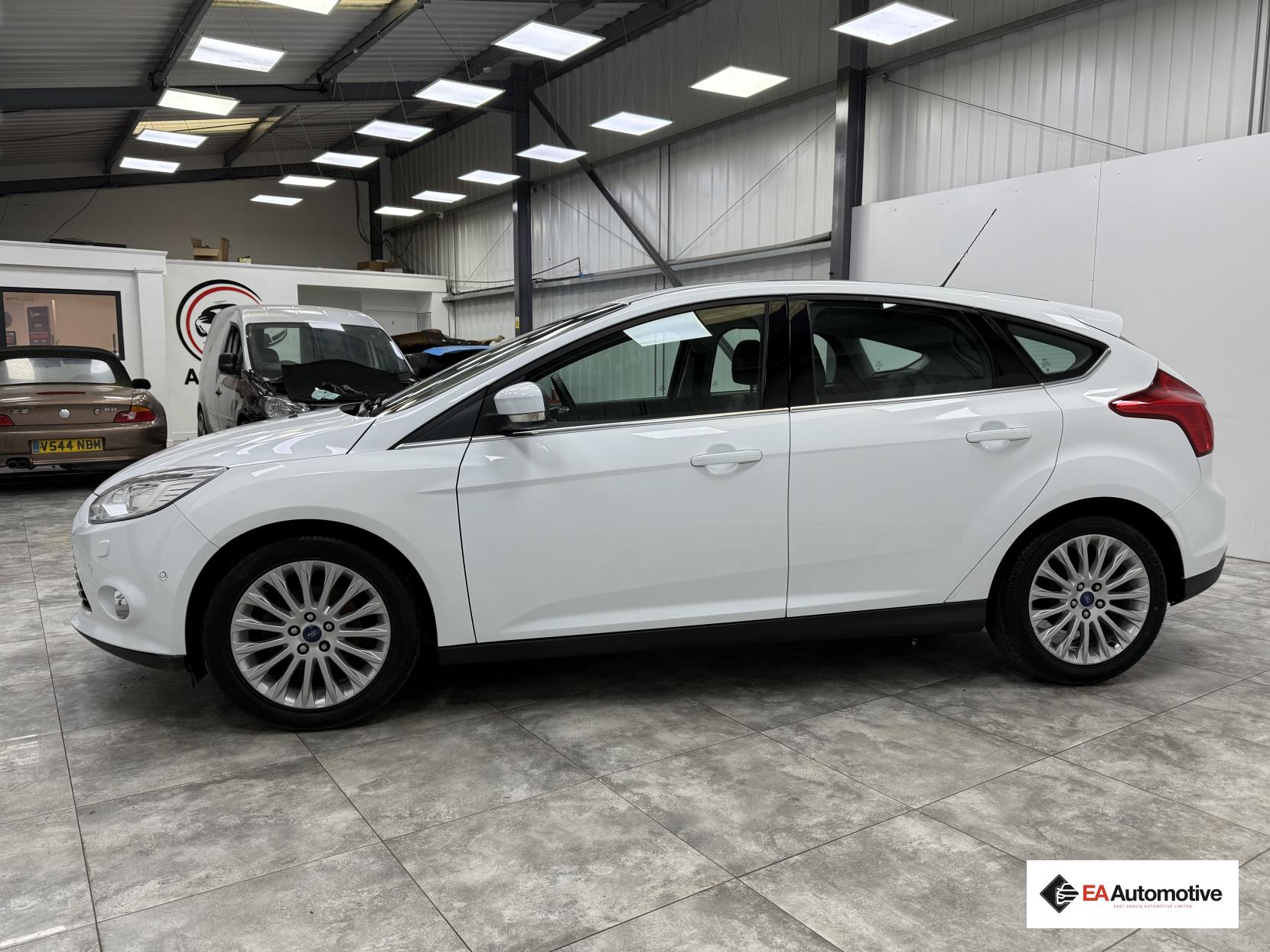 Ford Focus 1.0T EcoBoost Titanium X Hatchback 5dr Petrol Manual Euro 5 (s/s) (125 ps)