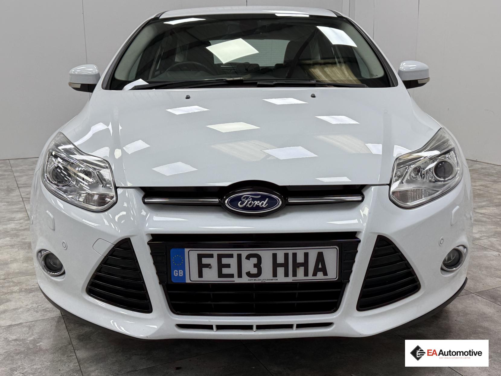 Ford Focus 1.0T EcoBoost Titanium X Hatchback 5dr Petrol Manual Euro 5 (s/s) (125 ps)