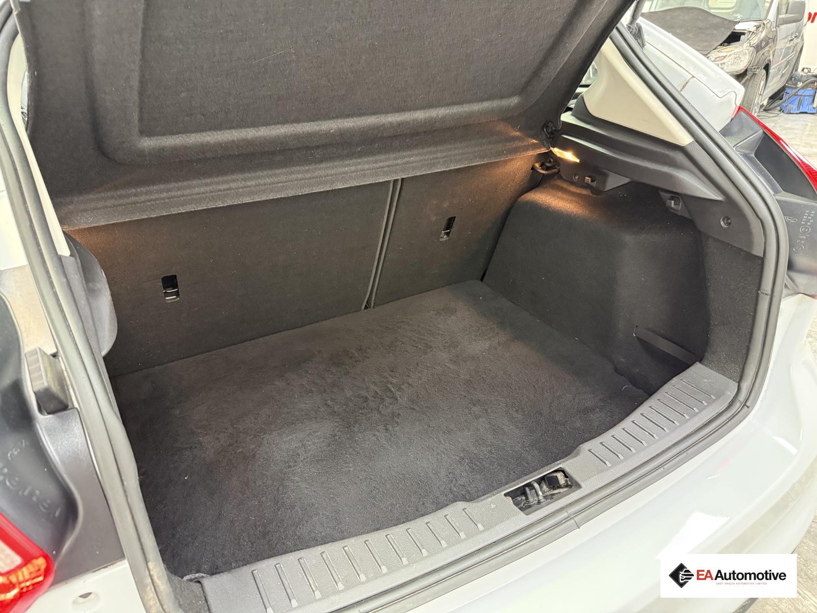 Ford Focus 1.0T EcoBoost Titanium X Hatchback 5dr Petrol Manual Euro 5 (s/s) (125 ps)