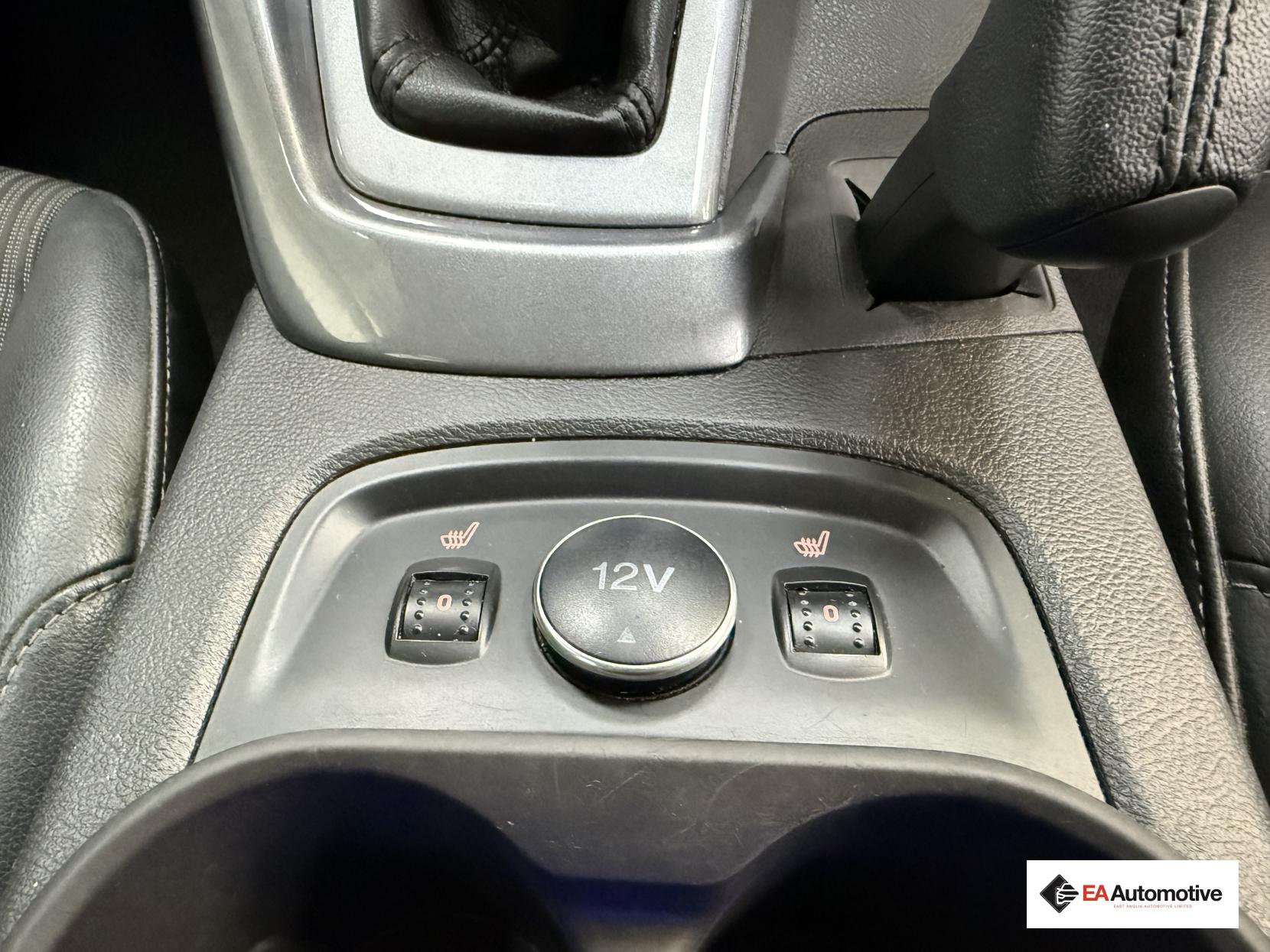 Ford Focus 1.0T EcoBoost Titanium X Hatchback 5dr Petrol Manual Euro 5 (s/s) (125 ps)