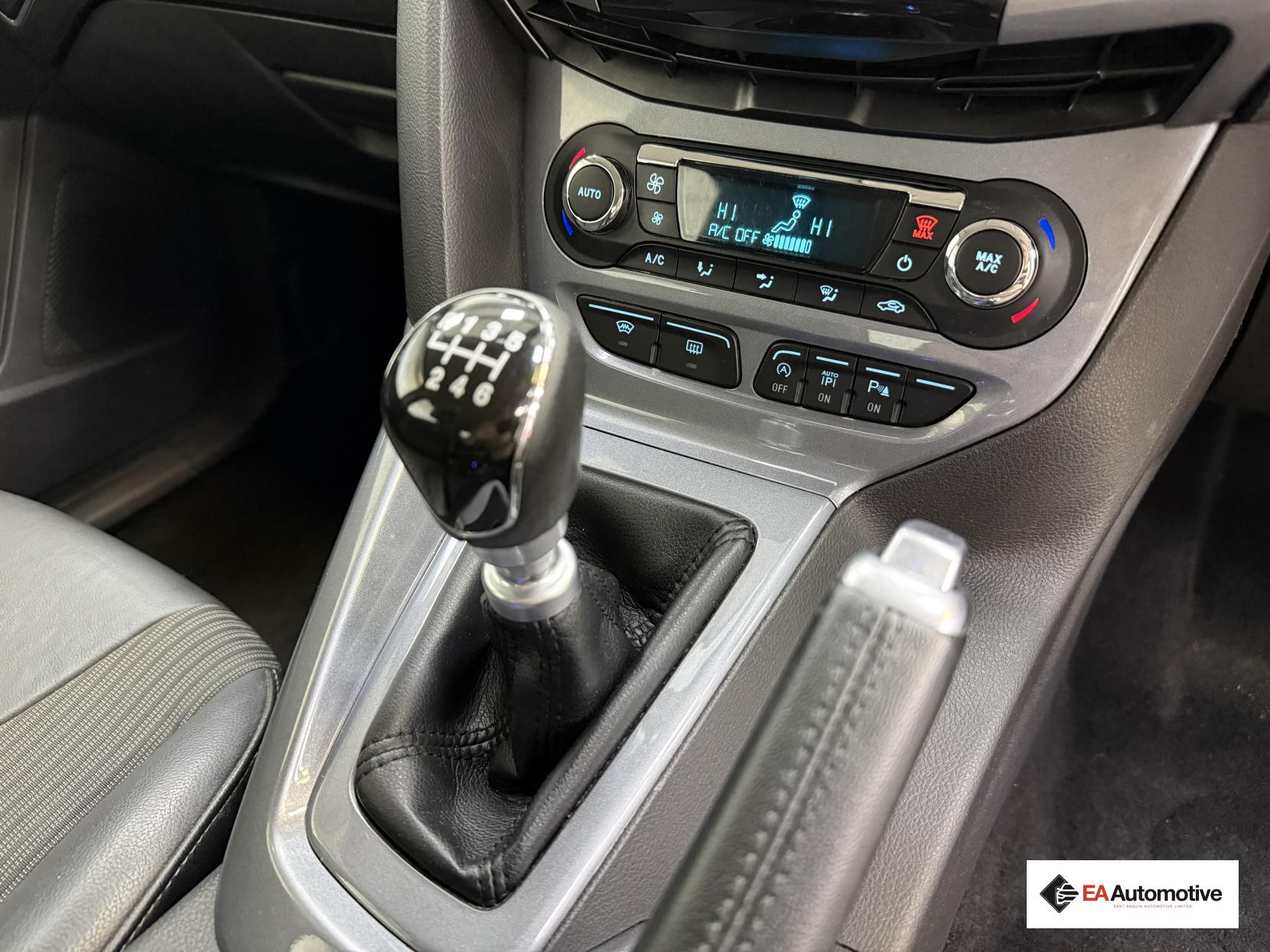 Ford Focus 1.0T EcoBoost Titanium X Hatchback 5dr Petrol Manual Euro 5 (s/s) (125 ps)