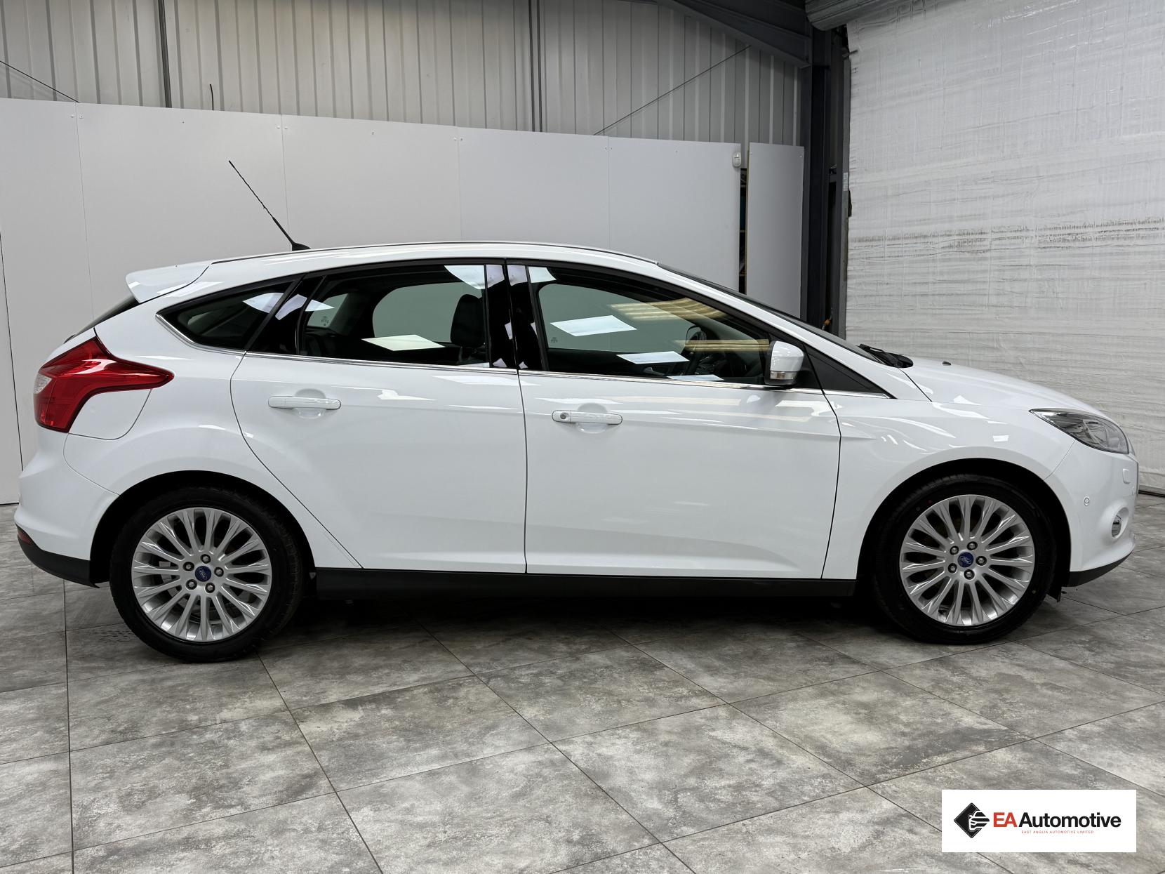 Ford Focus 1.0T EcoBoost Titanium X Hatchback 5dr Petrol Manual Euro 5 (s/s) (125 ps)