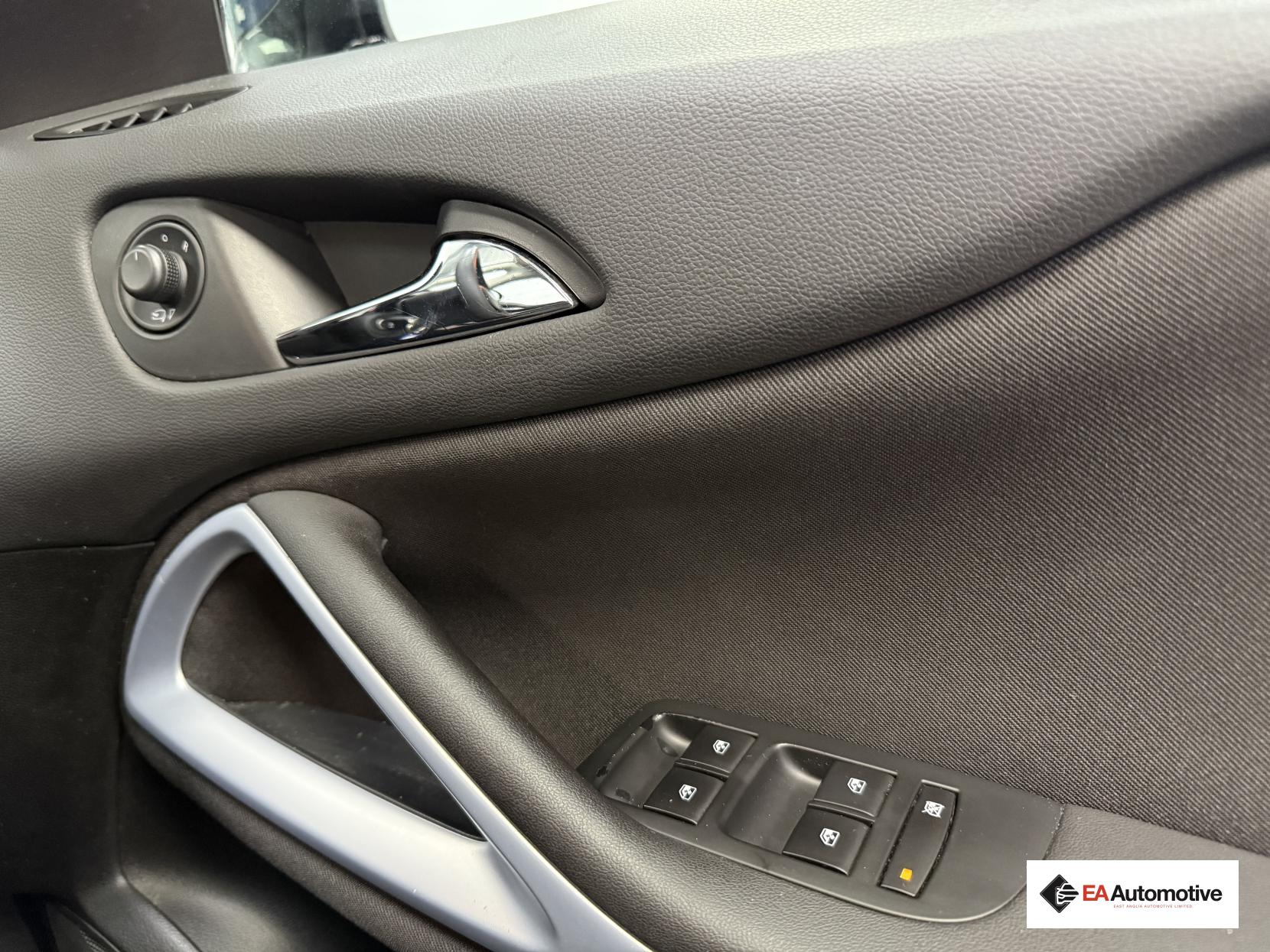 Vauxhall Zafira Tourer 1.4i Turbo Energy MPV 5dr Petrol Auto Euro 6 (140 ps)