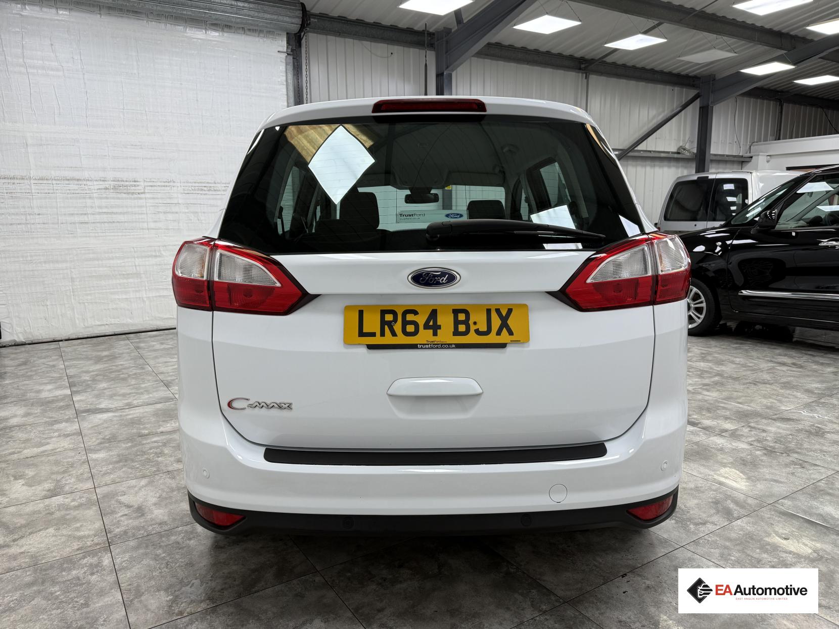 Ford Grand C-Max 2.0 TDCi Titanium MPV 5dr Diesel Powershift Euro 5 (140 ps)