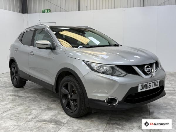 Nissan Qashqai 1.5 dCi N-Connecta SUV 5dr Diesel Manual 2WD Euro 6 (s/s) (110 ps)