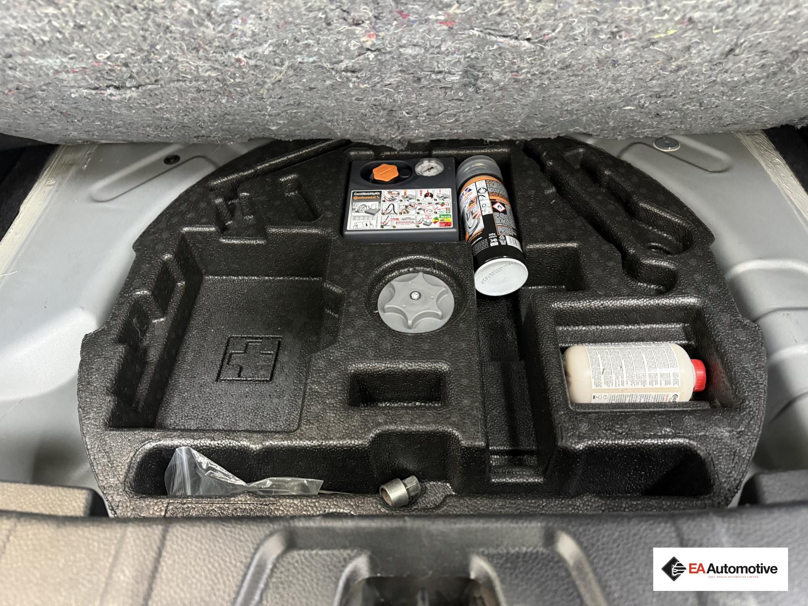 Nissan Qashqai 1.5 dCi N-Connecta SUV 5dr Diesel Manual 2WD Euro 6 (s/s) (110 ps)