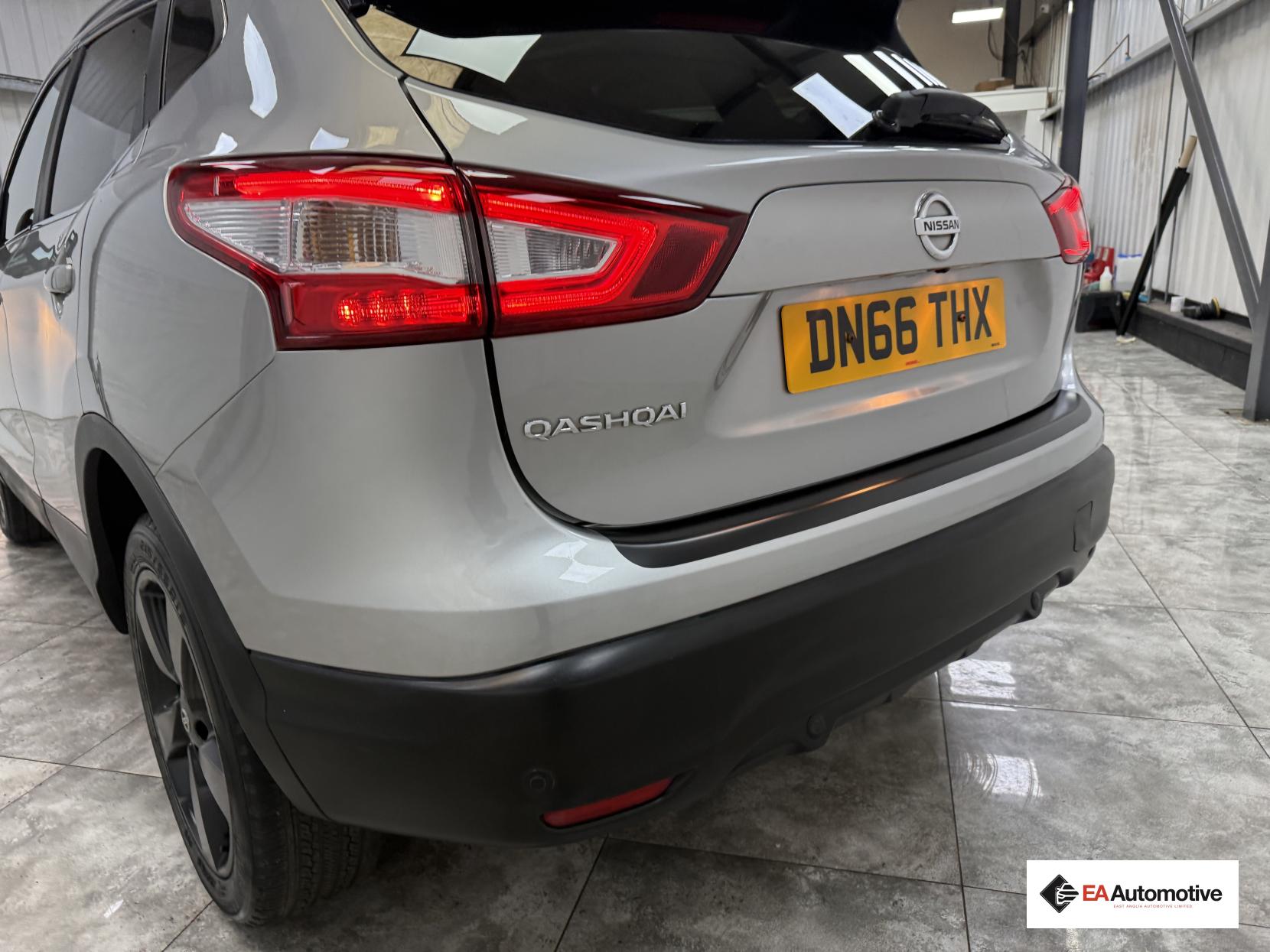 Nissan Qashqai 1.5 dCi N-Connecta SUV 5dr Diesel Manual 2WD Euro 6 (s/s) (110 ps)