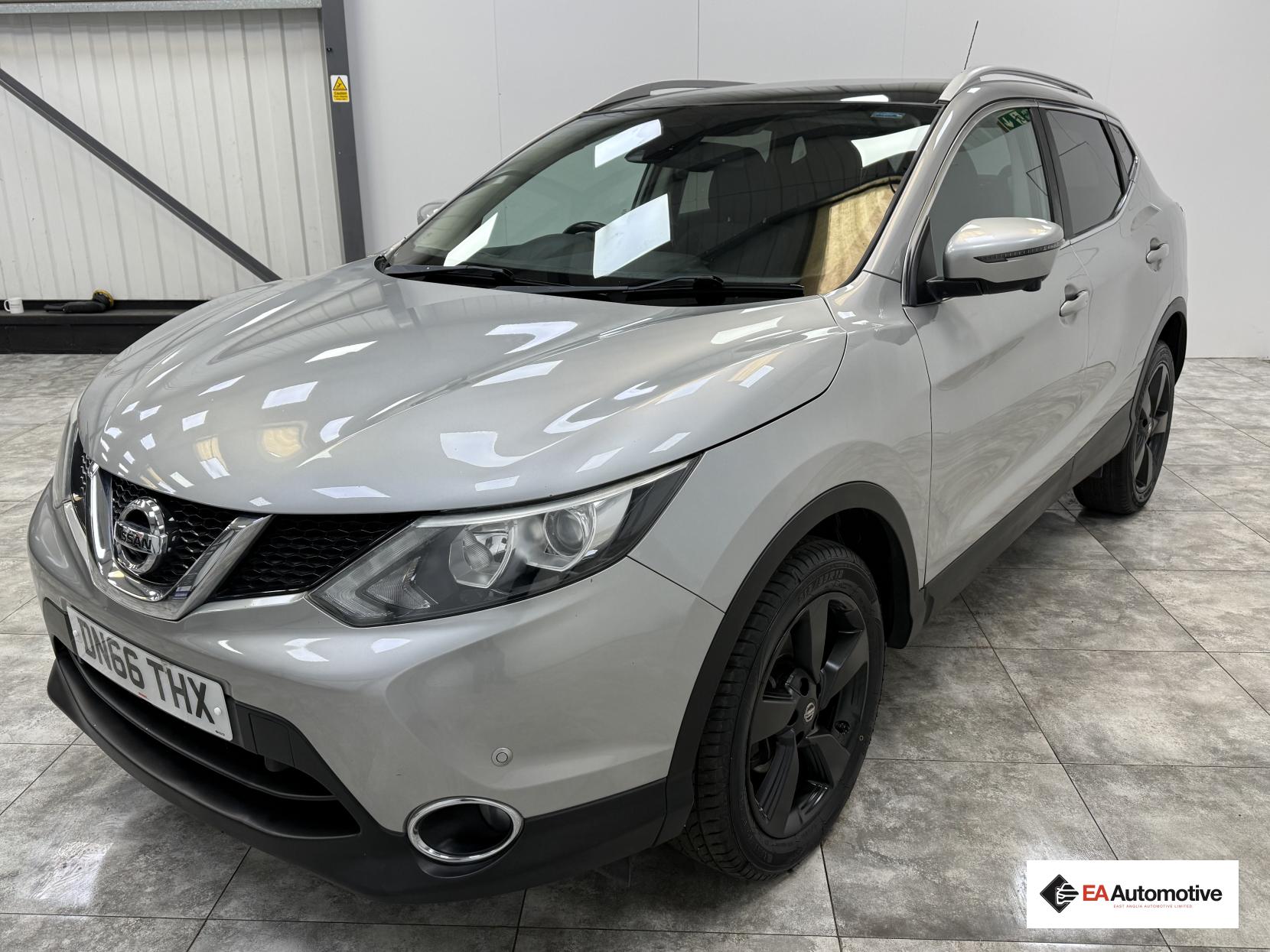 Nissan Qashqai 1.5 dCi N-Connecta SUV 5dr Diesel Manual 2WD Euro 6 (s/s) (110 ps)