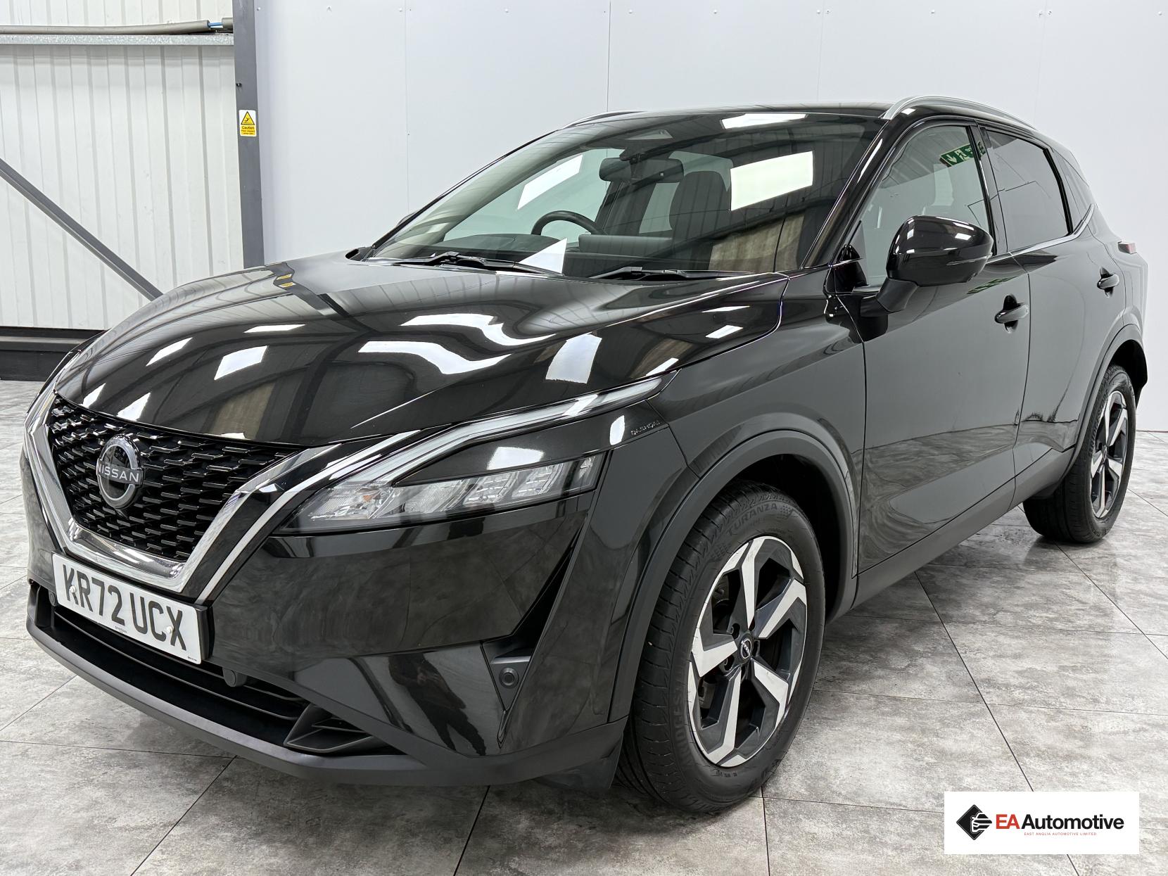 Nissan Qashqai 1.3 DIG-T MHEV N-Connecta SUV 5dr Petrol Hybrid Manual Euro 6 (s/s) (140 ps)