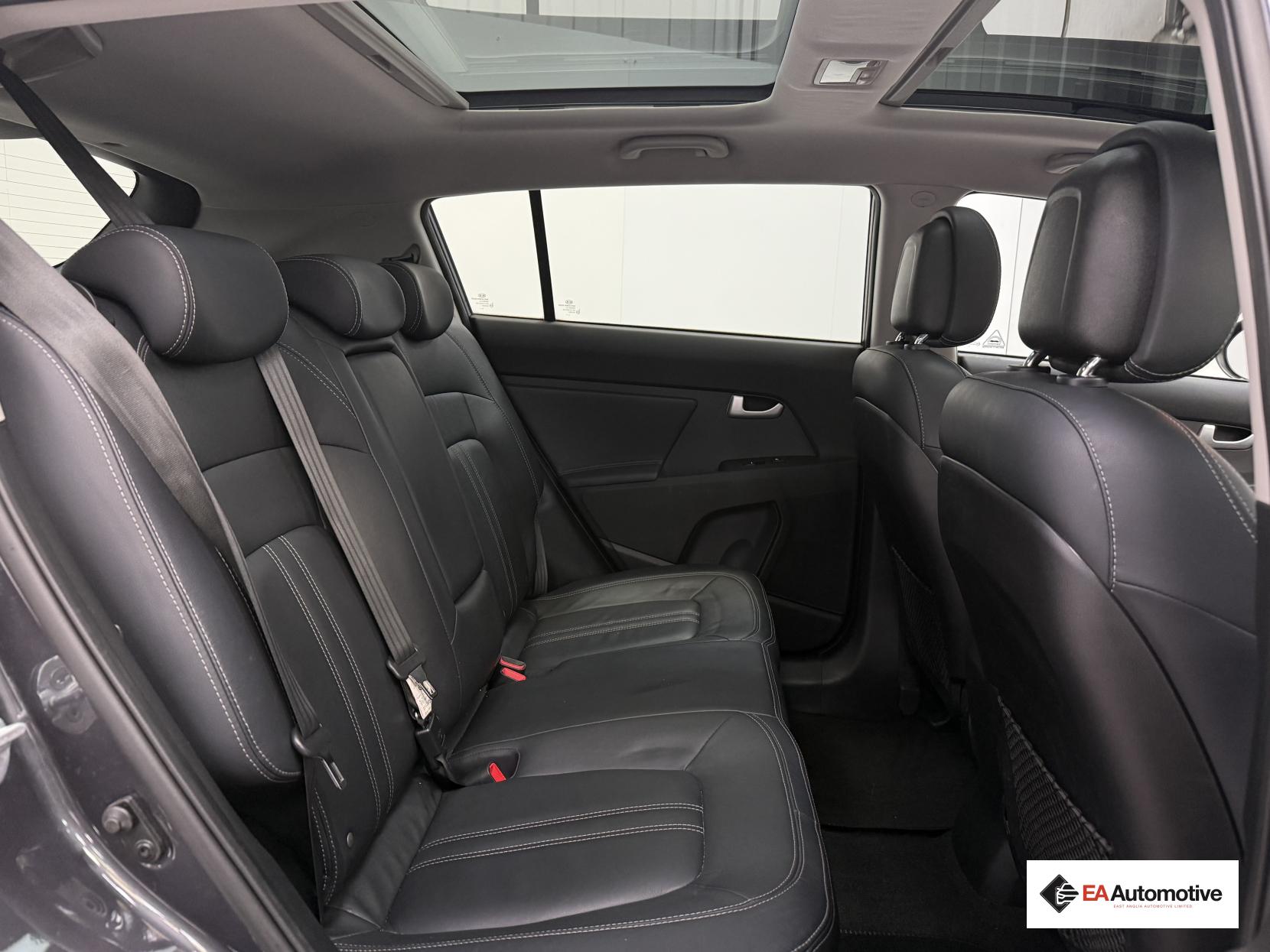 Kia Sportage 1.7 CRDi EcoDynamics 4 SUV 5dr Diesel Manual 2WD Euro 5 (s/s) (114 bhp)