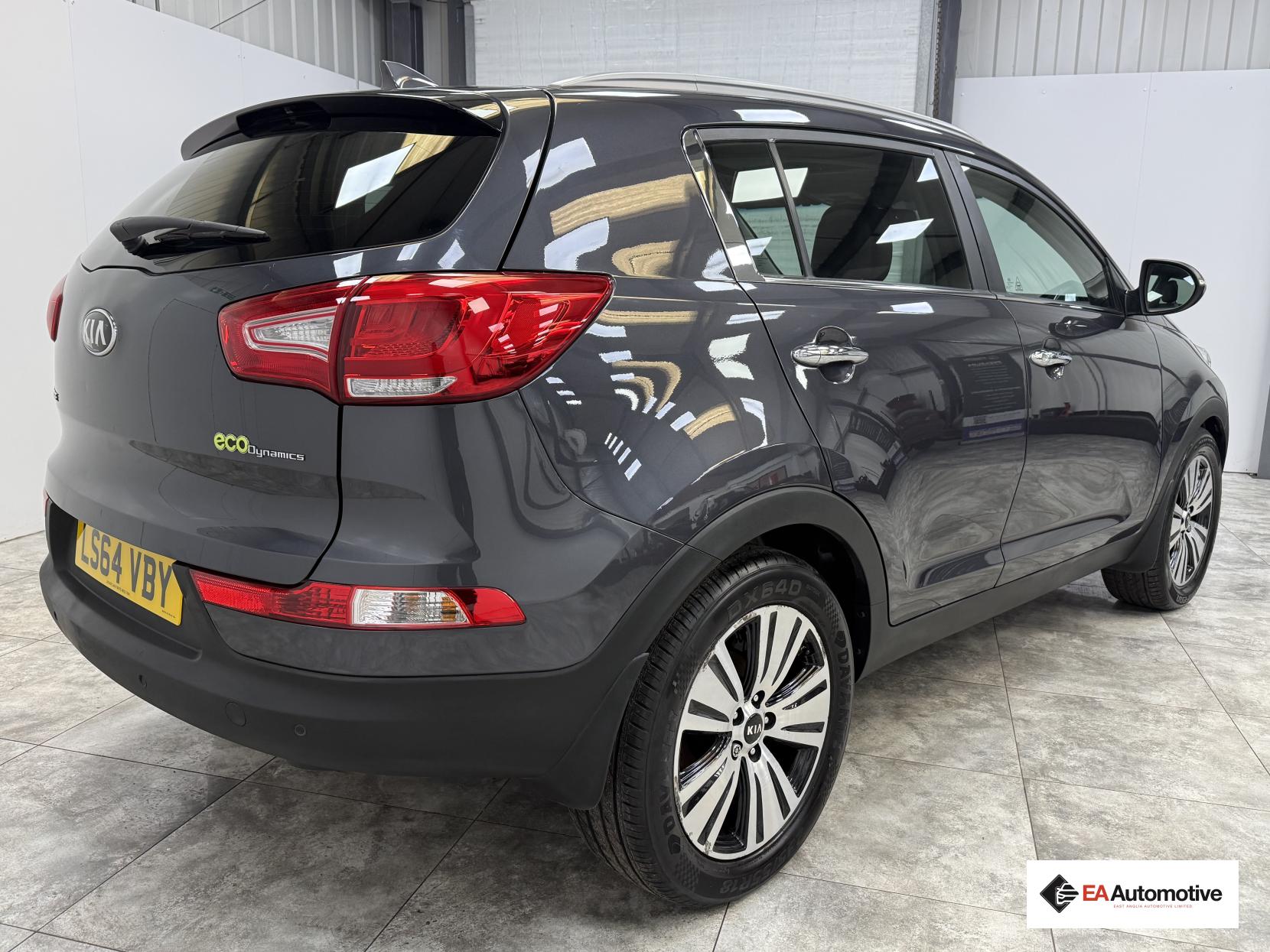 Kia Sportage 1.7 CRDi EcoDynamics 4 SUV 5dr Diesel Manual 2WD Euro 5 (s/s) (114 bhp)