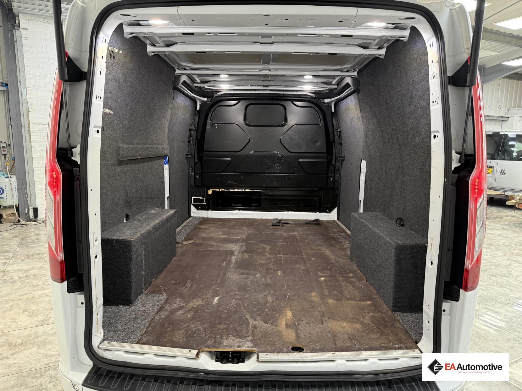 Ford Transit Custom 2.0 310 EcoBlue Sport Panel Van 5dr Diesel Manual L2 H1 Euro 6 (170 ps)