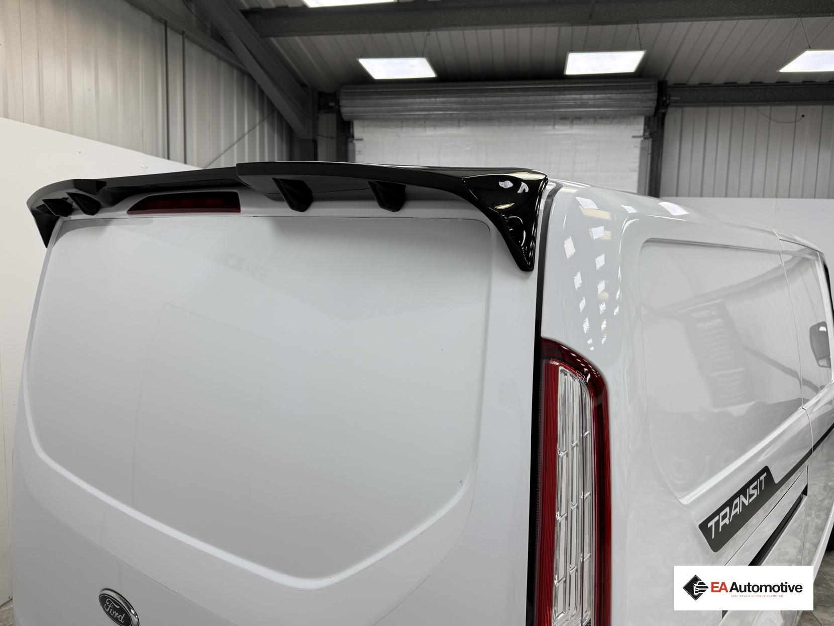 Ford Transit Custom 2.0 310 EcoBlue Sport Panel Van 5dr Diesel Manual L2 H1 Euro 6 (170 ps)