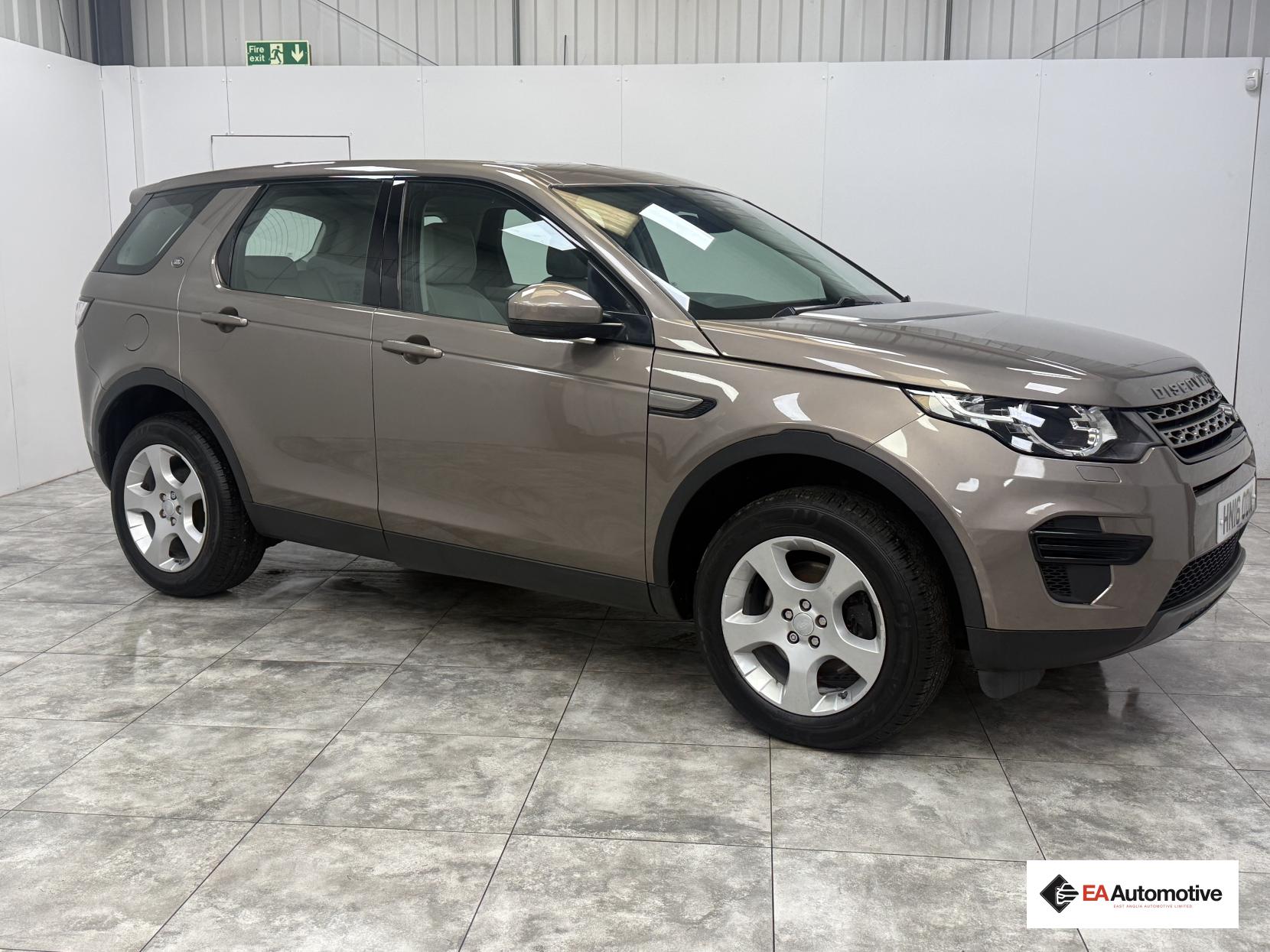 Land Rover Discovery Sport 2.0 TD4 SE SUV 5dr Diesel Manual 4WD Euro 6 (s/s) (5 Seat) (150 ps)