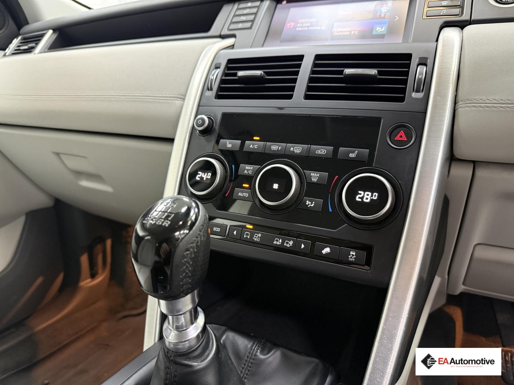 Land Rover Discovery Sport 2.0 TD4 SE SUV 5dr Diesel Manual 4WD Euro 6 (s/s) (5 Seat) (150 ps)