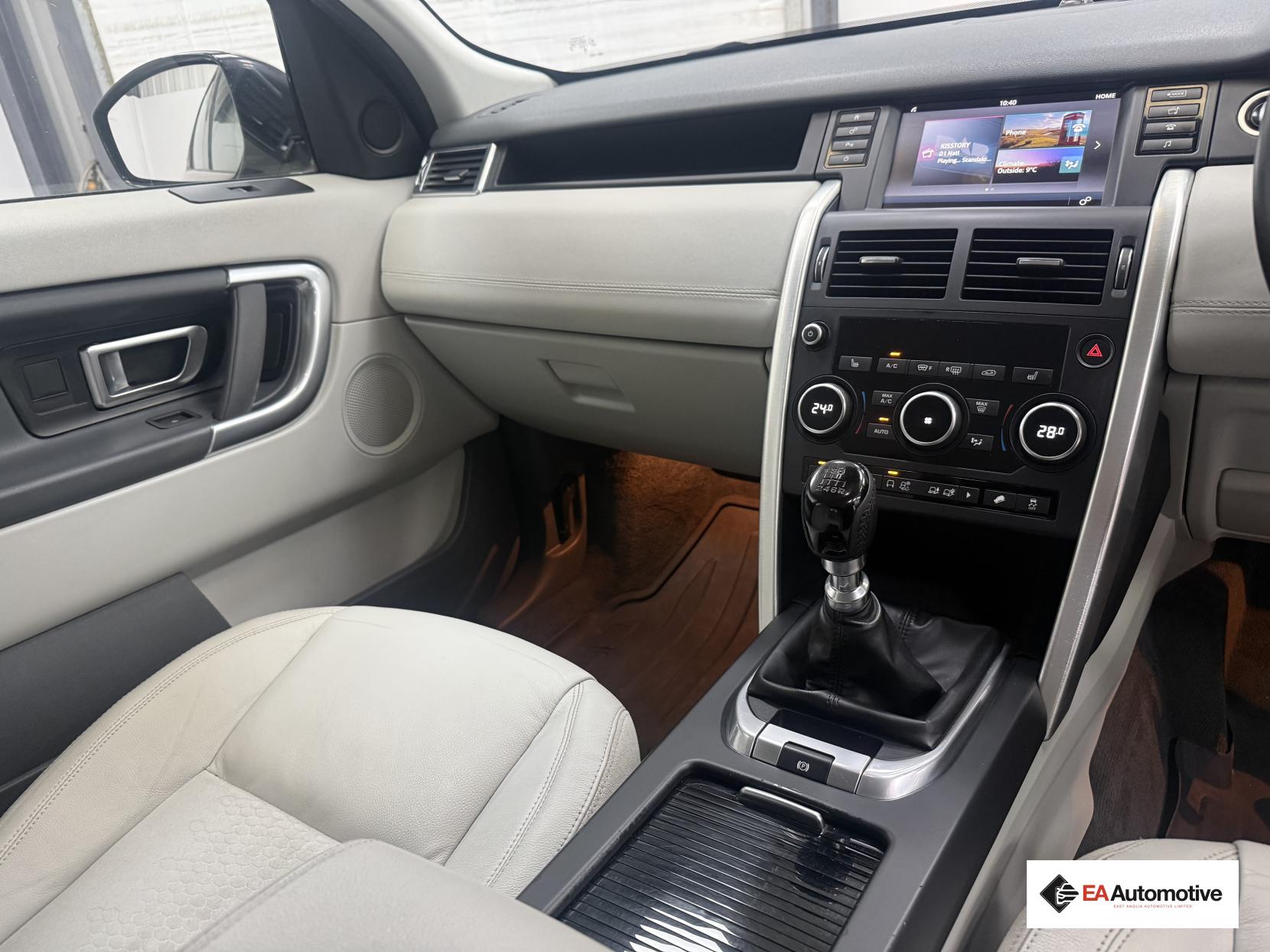 Land Rover Discovery Sport 2.0 TD4 SE SUV 5dr Diesel Manual 4WD Euro 6 (s/s) (5 Seat) (150 ps)