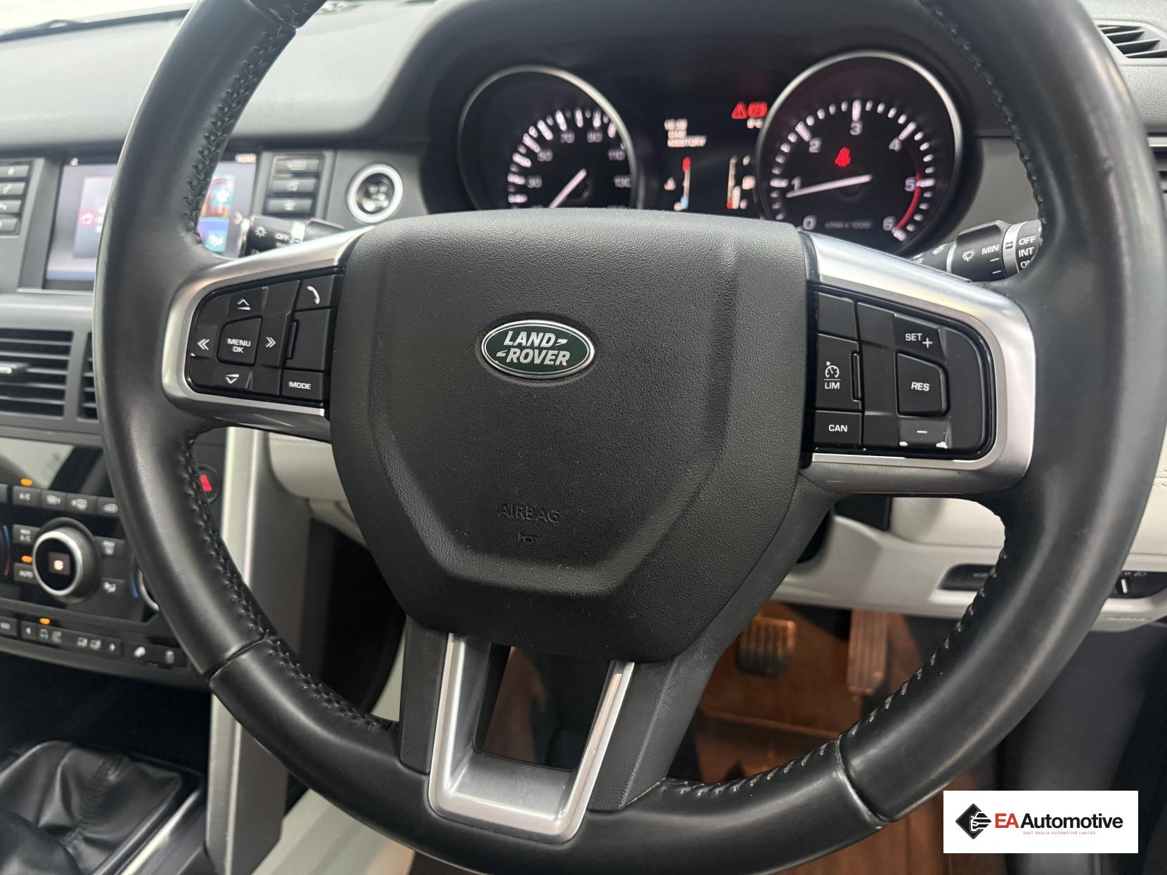 Land Rover Discovery Sport 2.0 TD4 SE SUV 5dr Diesel Manual 4WD Euro 6 (s/s) (5 Seat) (150 ps)